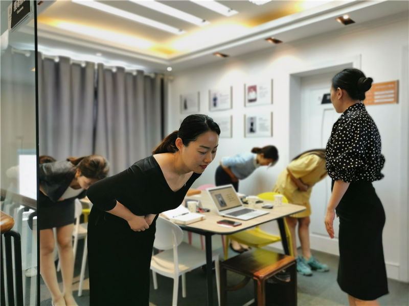 宁德夜场招聘信息_招聘宁德市医院郑添秀_宁德KTV招聘：