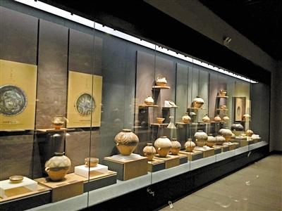 兰州地处青藏高原向黄土高原过渡地带