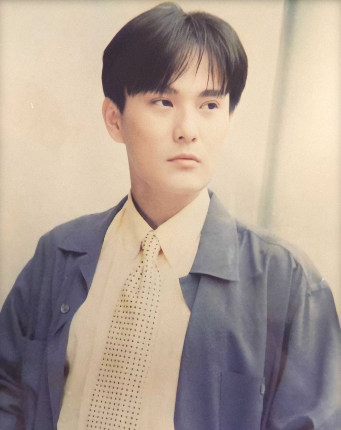 男明星：_明星男照片_明星男生照片帅气