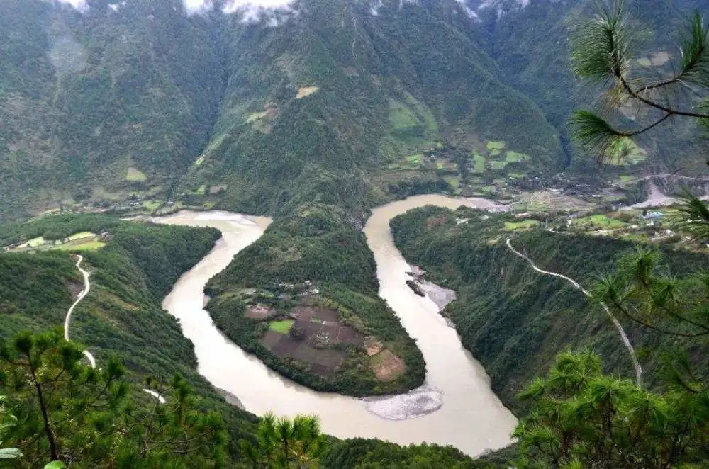 (蒙古记忆)云南怒江州:四山夹三江并流(图2) 怒江_怒江是哪个省_怒江坝怒江大桥简介