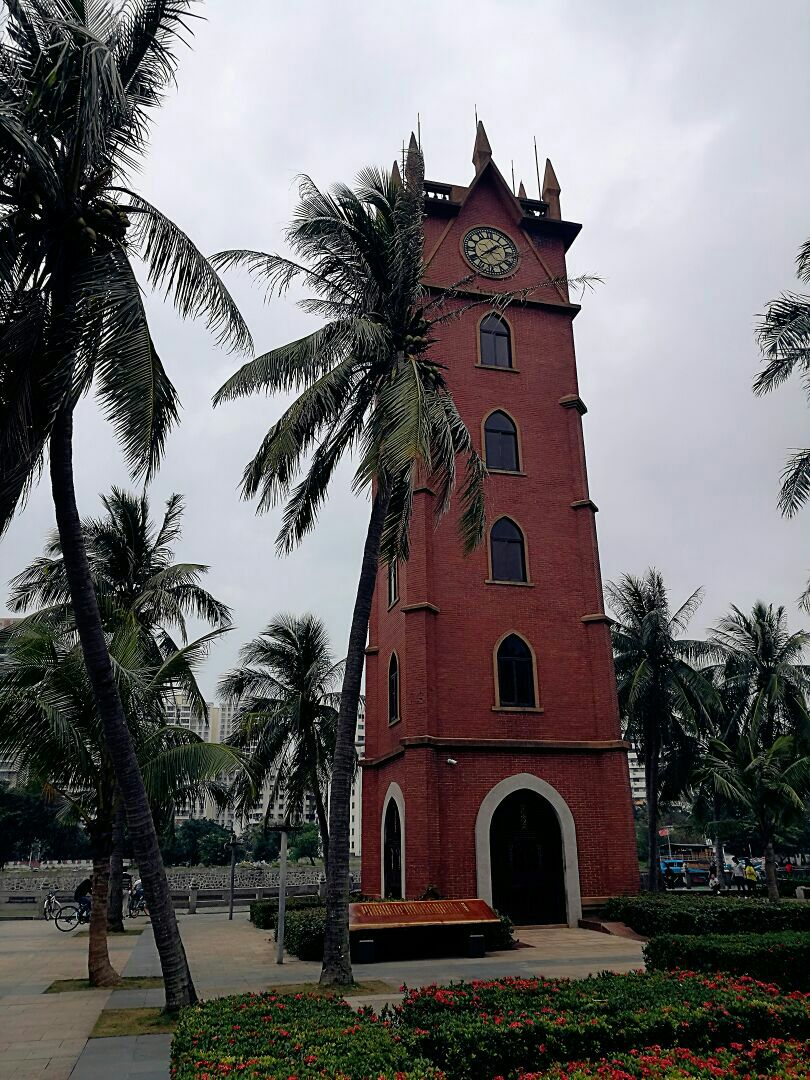 海口钟楼的钟声:历史的回声,诉说至国际化都市的历史