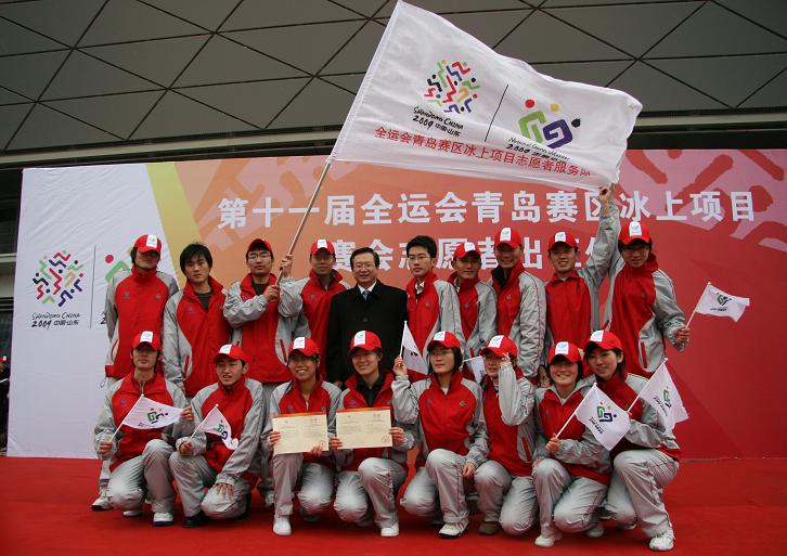 山东省青岛市延安二路小学六年级一班付国祥