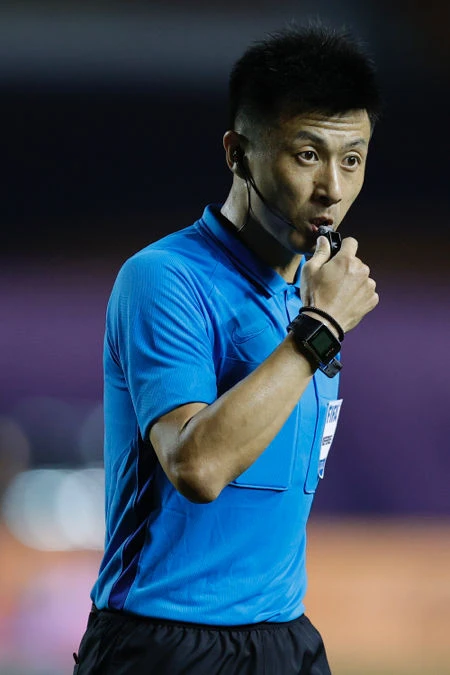 第23届奥运会开幕卡尔-刘易斯将自己载入史册(图2) 奥运会:_奥运会2024是哪个国家时间_奥运会举办国家及时间