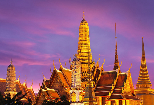 三沙第二艘交通补给船“三沙2号”抵达永兴岛(图2) 三沙市旅游攻略_三沙香烟_三沙