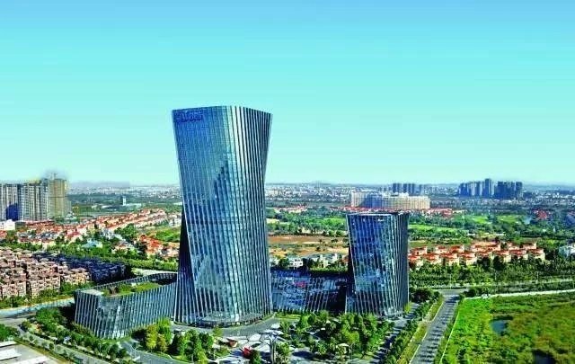 西北风貌一览：西安当下的对手2019年GDP9300亿