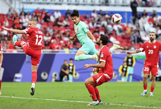 武磊时隔五年再次为国足替补,武磊替补成关键(图1) 国足:_国足评论国足_国足史上最强国足