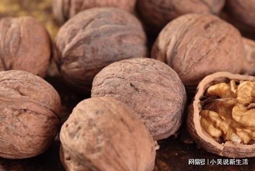 大三女学生武夷山坠亡家属称不是常规旅游线路