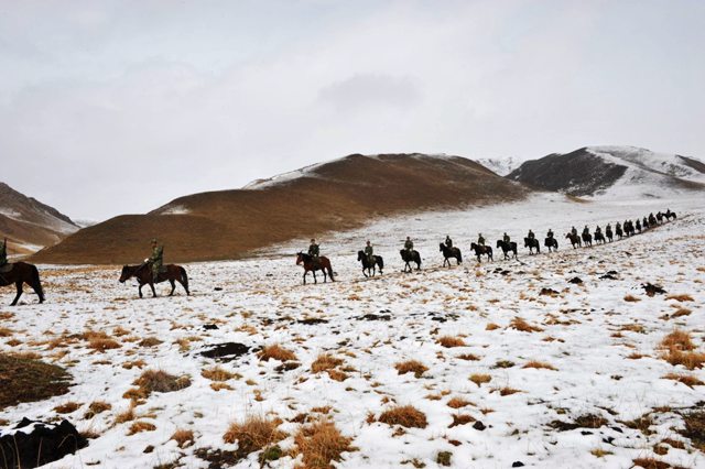 今明两天我国华北黄淮东北黄淮江南南部有强降雪