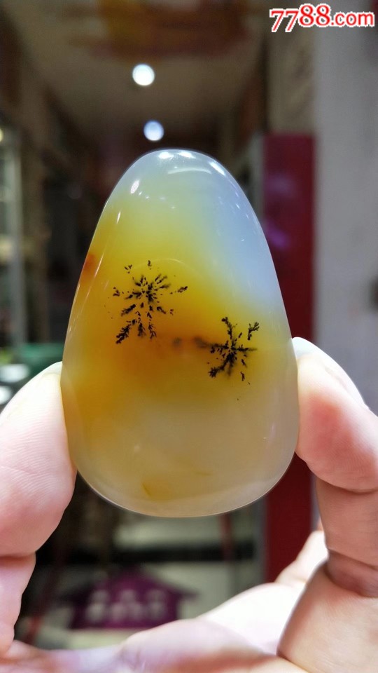 (珠宝玉石收藏)玉髓中特殊品种的南红玛瑙(图1) 玉髓有价值吗_玉髓:_玉髓多少钱