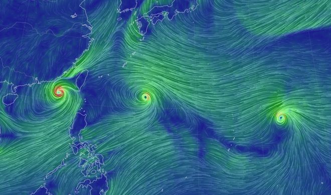 台风眼by潭石_台风危害的主要表现_台风：