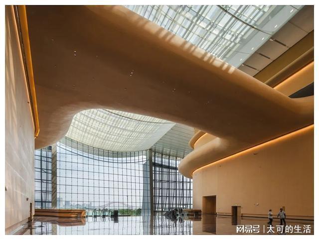 技术人员如何获取到聊天记录的吧？如何解决？