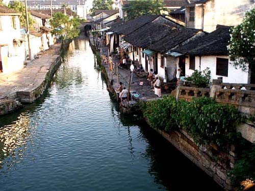 鲁迅文化之邦鱼米之乡：江南水乡的故乡情结