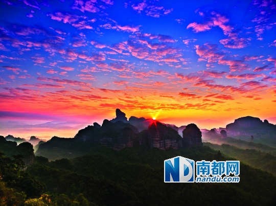 （旅游特色播报）走进海阳县垛山感受美丽的传说