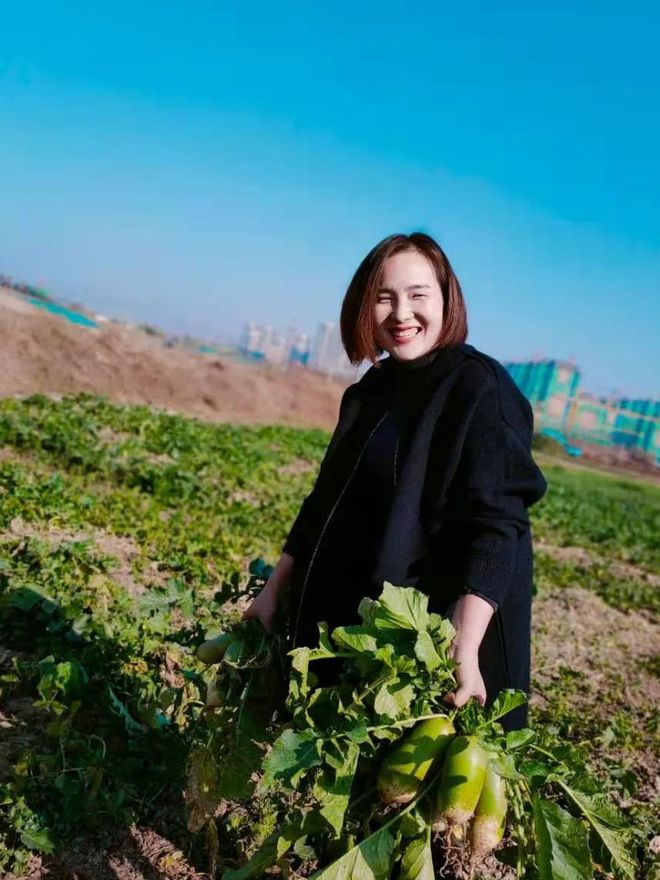 无花谷除了她,竟然都是公的没错