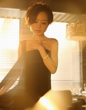 明星们有一点绯闻就上热搜，是很正常的事情