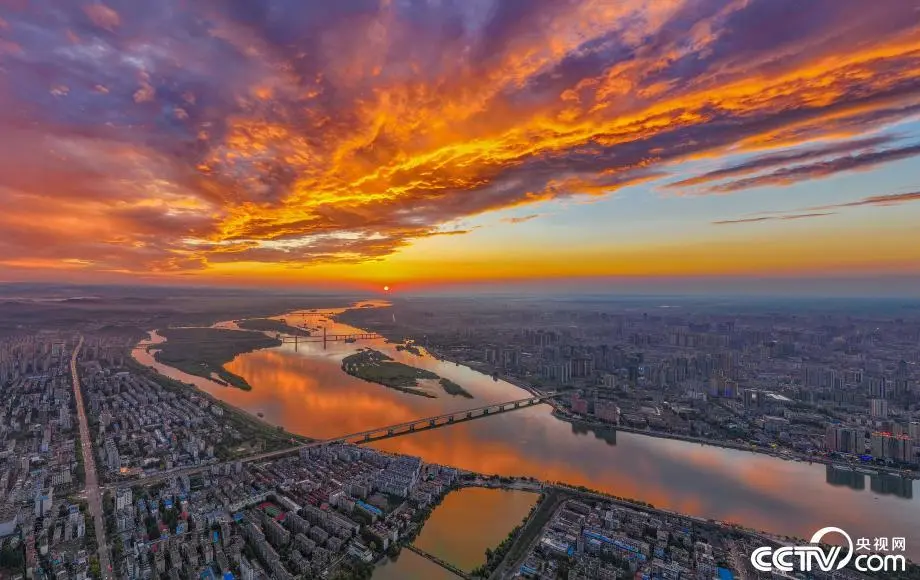 人民日报:襄阳好风日,留醉与山翁