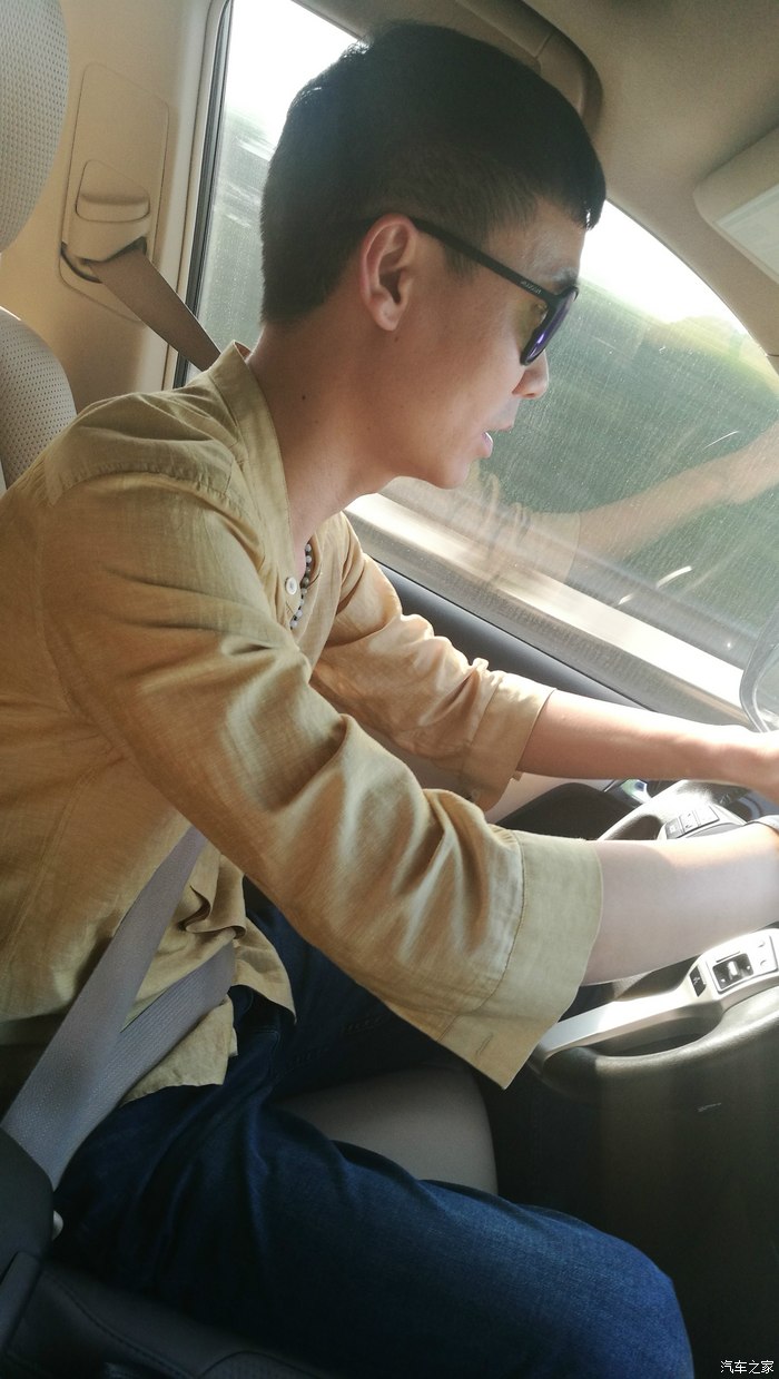 驾校教练之前,就是专门做汽车陪练新手上路(图2) 汽车陪练平台_汽车陪练_汽车陪练官网