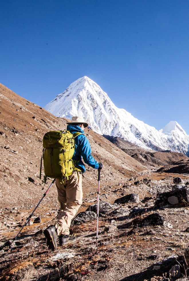 以一场真实的珠峰山难拍摄的电影《绝命海拔》