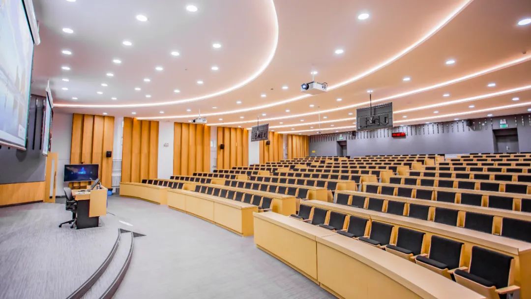 装备教育辅导授课_装备教育展示会_教育装备