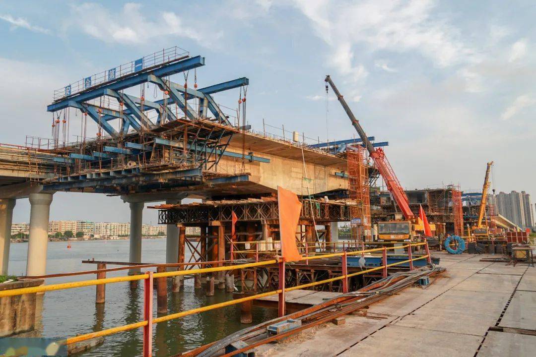 关于G5515张南高速礼让隧道实施大修整治工程的通告(图2) 交通运输_运输交通管理局电话_运输交通管理局