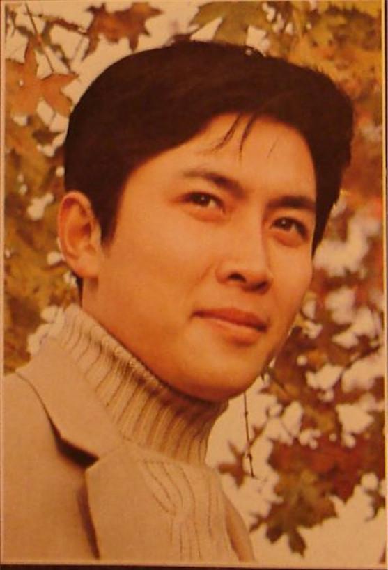 青岛出这么多明星，帅的如黄晓明、唐国强、