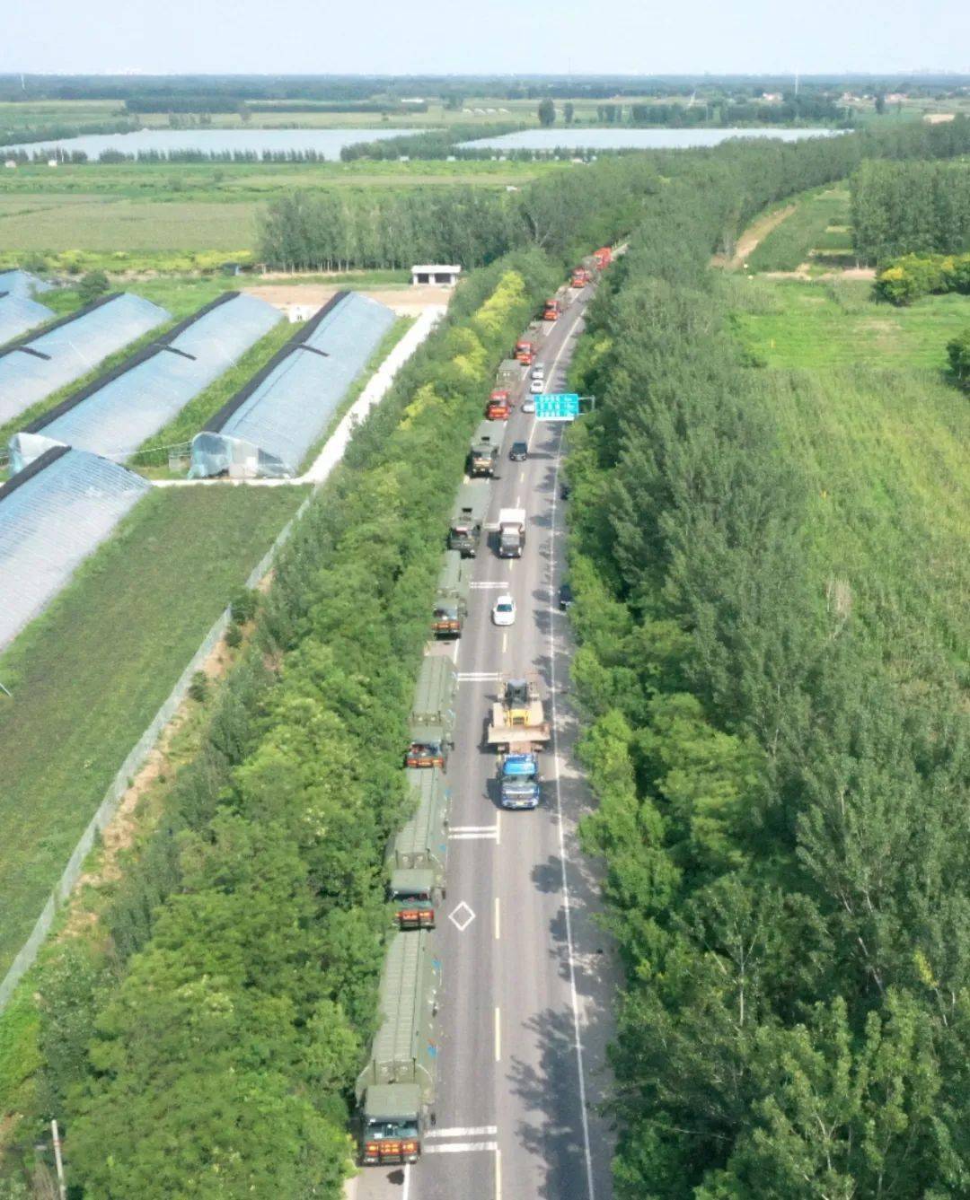 应急管理部自然灾害工程救援武汉基地在中国安能集团武汉分公司挂牌成立(图2) 救援应急物资储备清单_救援应急演练_应急救援