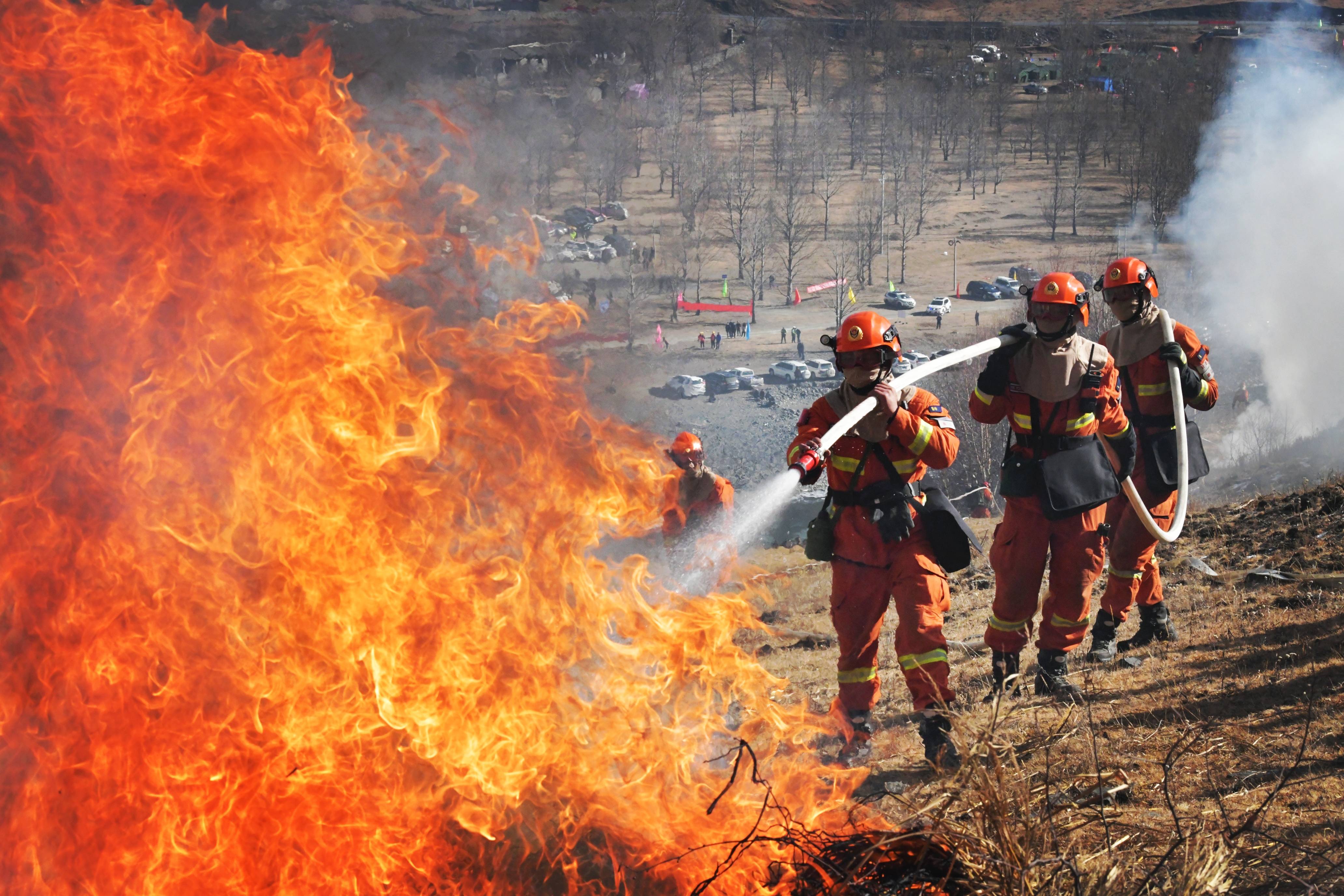 应急救援具有极大的危险性，慎之又慎