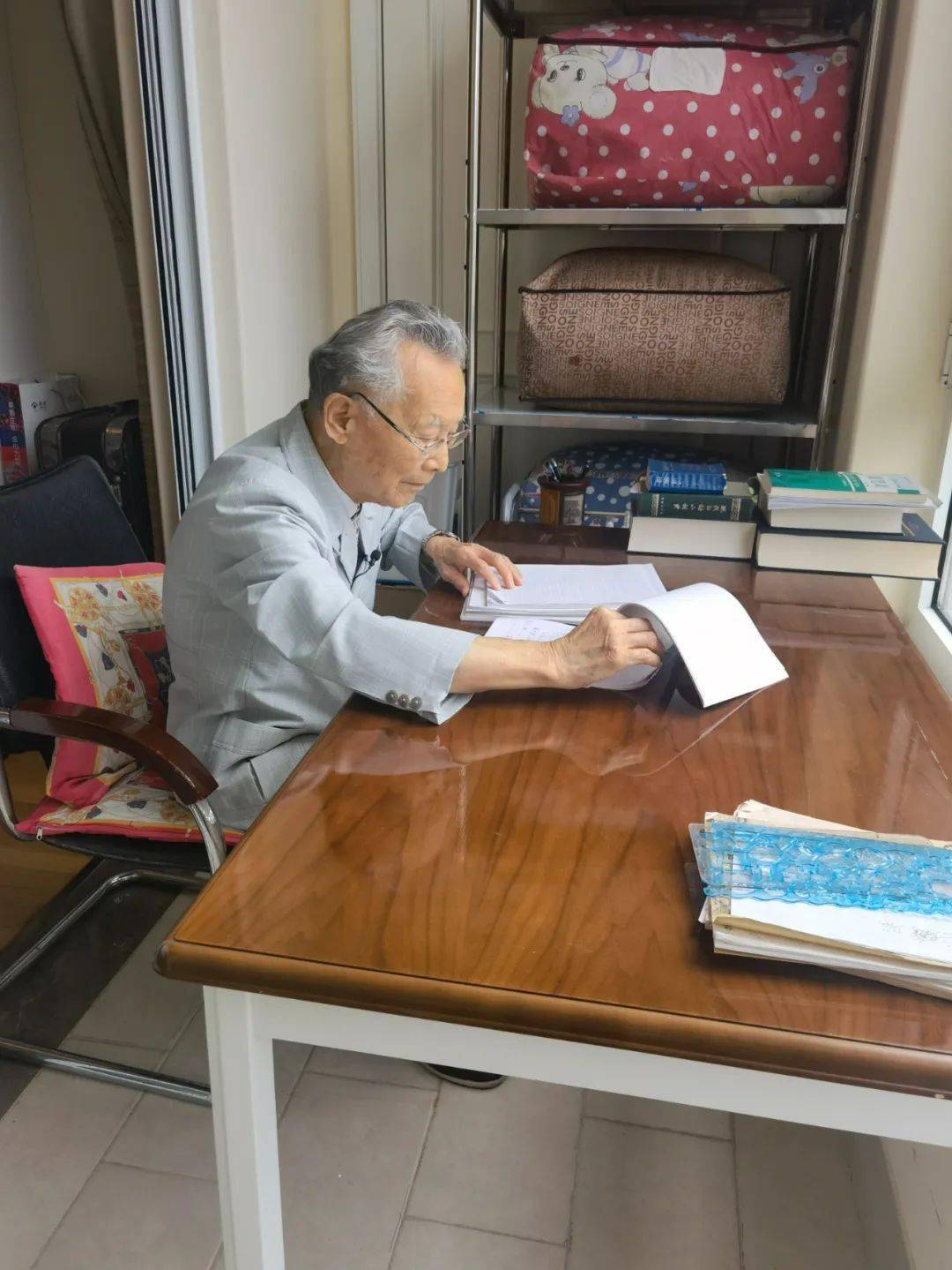 开发软件用什么工具_开发软件的基本流程_软件开发