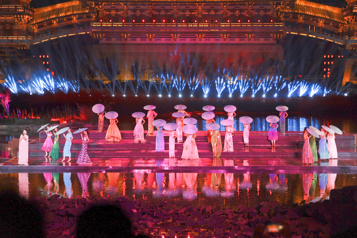 赤峰为什么叫赤峰_赤峰赤峰平庄周强案_赤峰