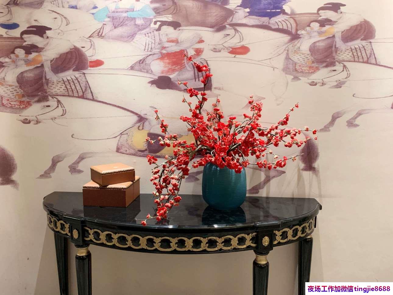 济南夜场急招女孩佳丽信息.展现你的无限可能.济南夜总会招募女孩模特——成功捷足先登！招聘会现场人才济济，机会多多