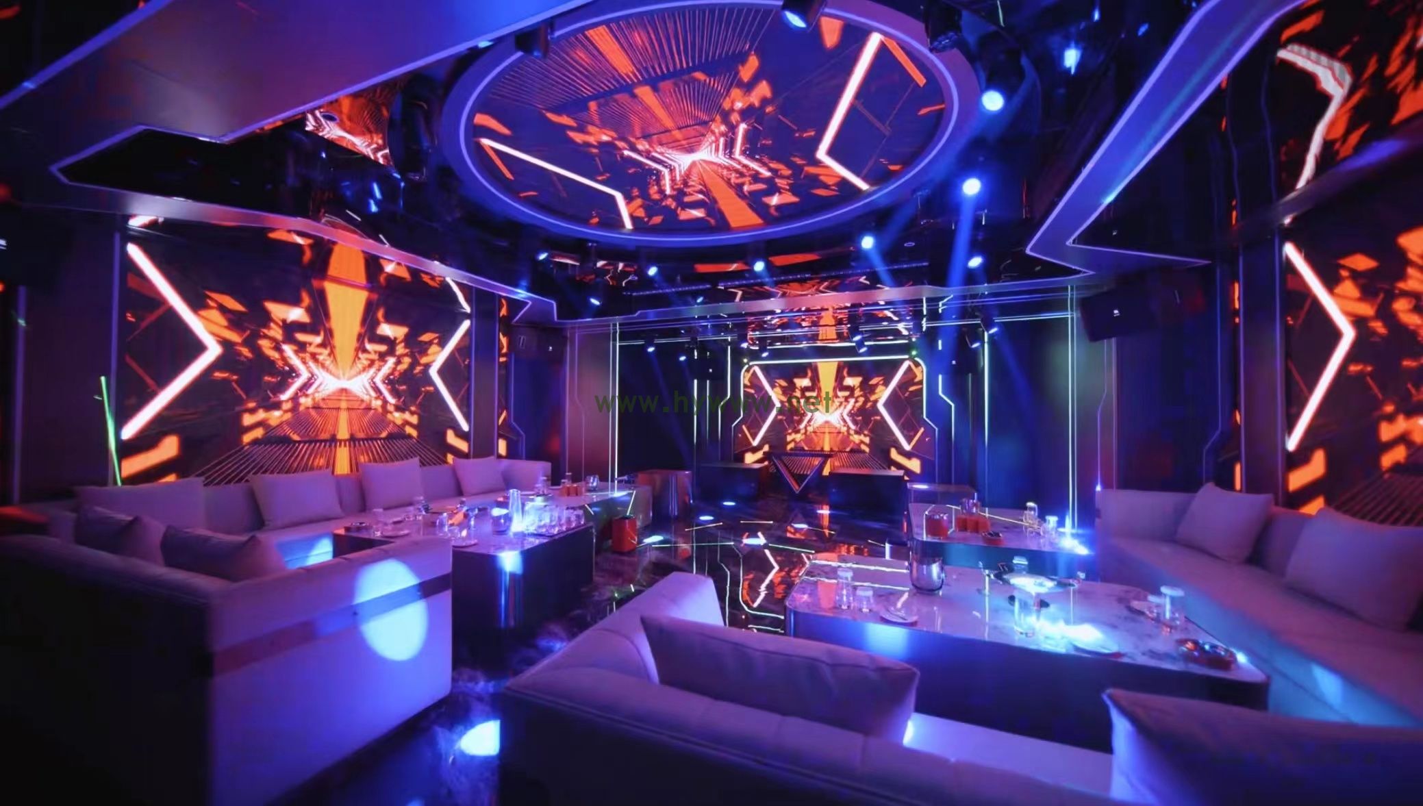 福建夜场KTV招聘，诚聘兼职全职模特佳丽加入我们团队！（福利待遇优厚，晋升空间大，赶紧联系我们吧！）